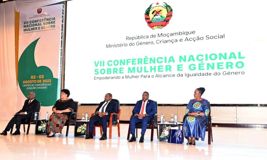 Presidente da República defende urgência de mais investimento na formação das mulheres