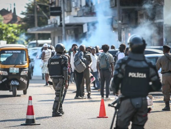 Ao minuto: acompanhe a evolução das manifestações contra fraudes e assassinatos eleitorais