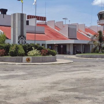 ​Quelimane: Apreendidos mais de 100 kg de canábis sativa que entrou através do aeroporto