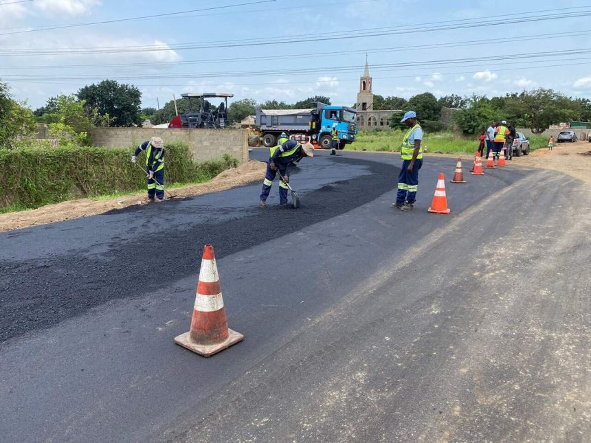 Empreiteiros denunciam corrupção na adjudicação de obras milionárias para construção de estradas na Matola