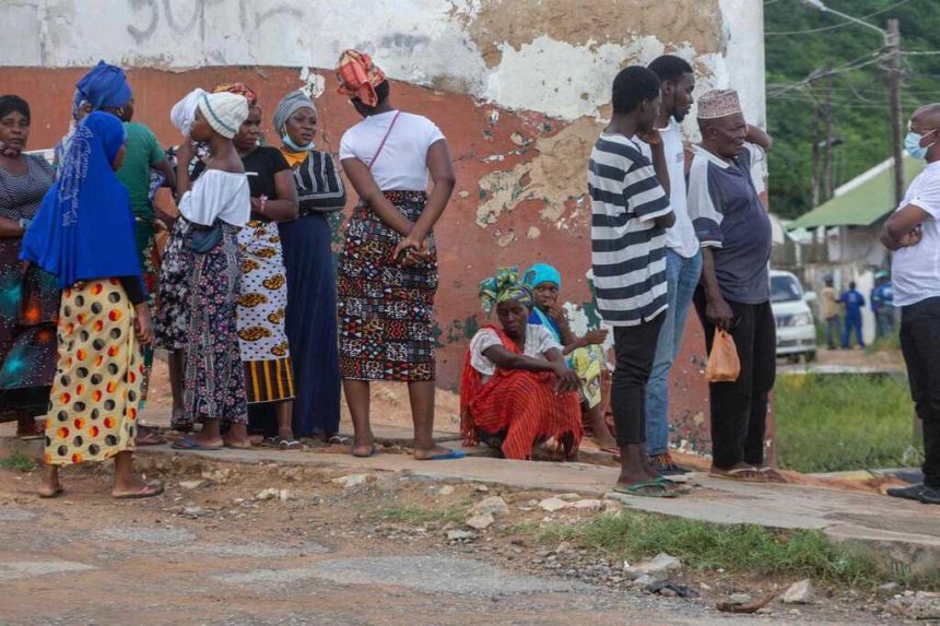 Terroristas invadem uma localidade em Muidumbe e saqueiam alimentos