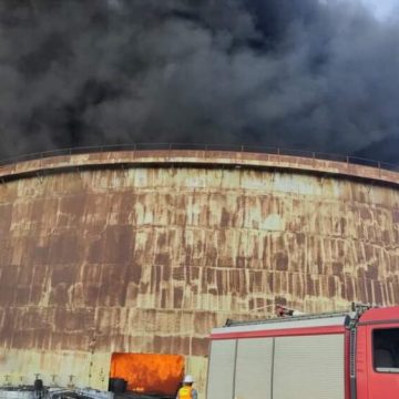 Matola: Incêndio deflagra tanque de armazenamento de combustível da Petromoc