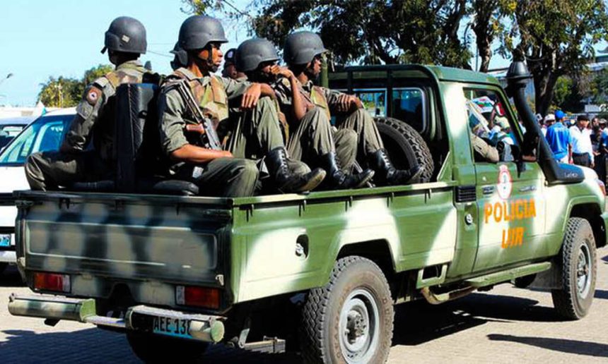 Naparamas matam quatro agentes da UIR com azagaias