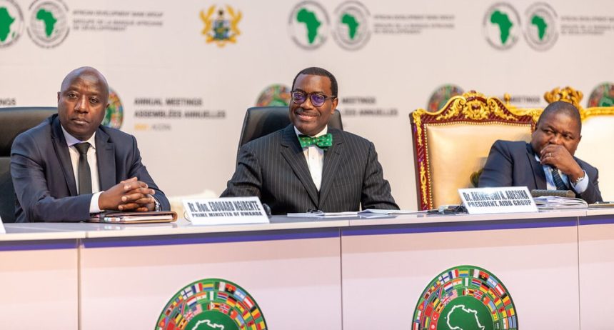 BAD acusa governos africanos de “oferecer” recursos naturais a troco de dívidas obscuras