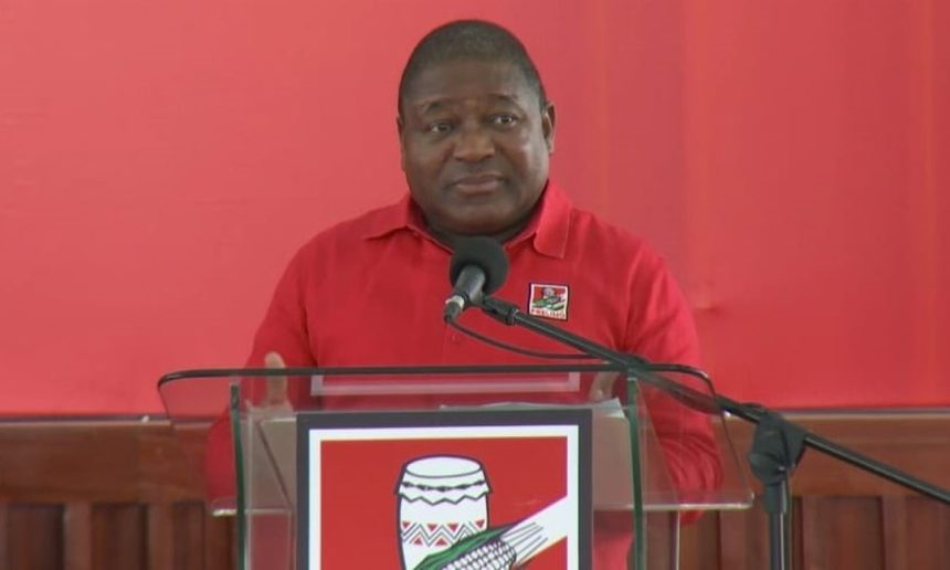 Nyusi considera estranho o debate sobre a figura do PR na presidência do partido