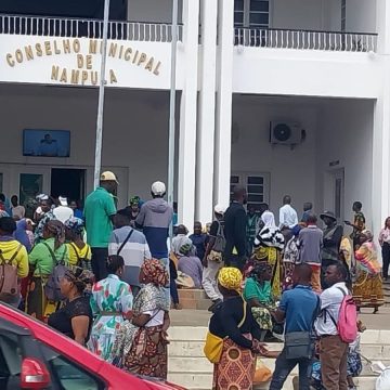 Município de Nampula suspende actividades e salários dos funcionários com situação irregular