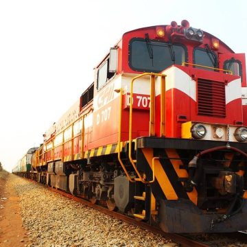 Colisão entre comboio de carga e camião interrompe ligação ferroviária Moçambique – Eswatini