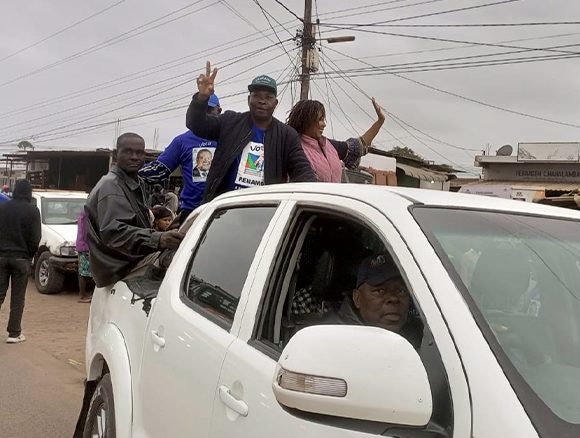 Renamo promete industrializar Maputo e combater os raptos