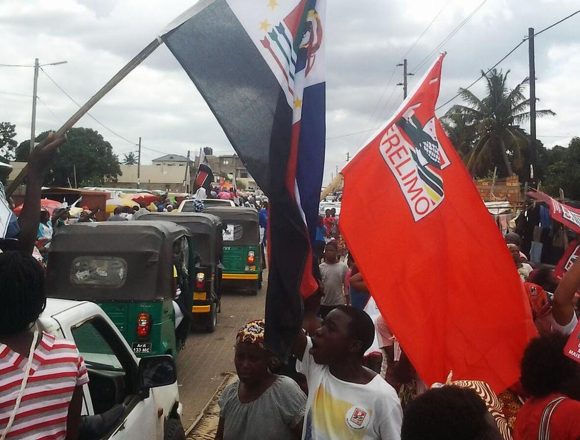 Campanha eleitoral: Cruzamento entre caravanas termina em pancadarias em Nampula