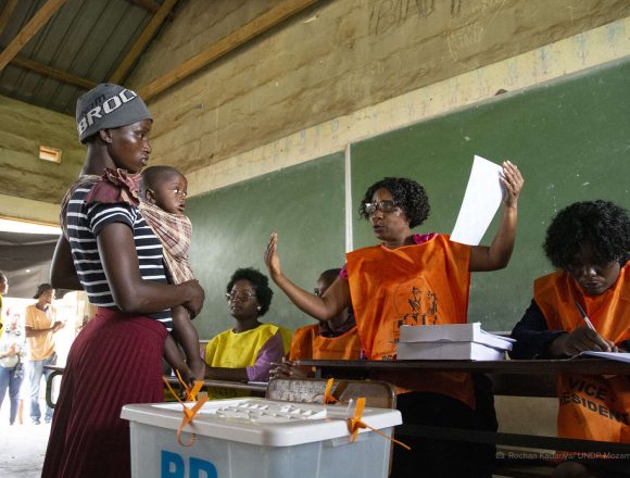 Características das urnas de voto para eleições gerais dividem membros da CNE