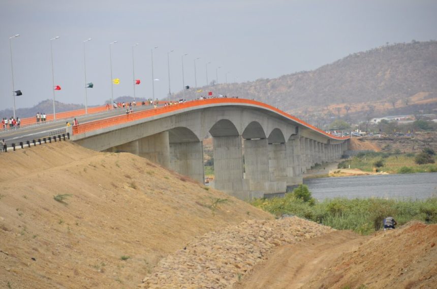 Governo anuncia concessão da ponte sobre o rio Zambeze, na província de Tete