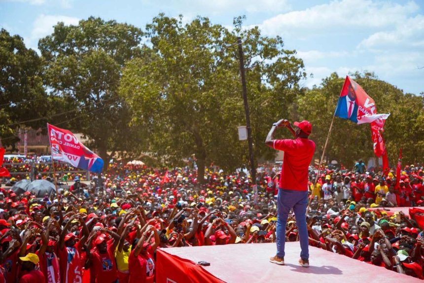 Daniel Chapo menospreza a experiência dos seus adversários. “Sou único com obras feitas”