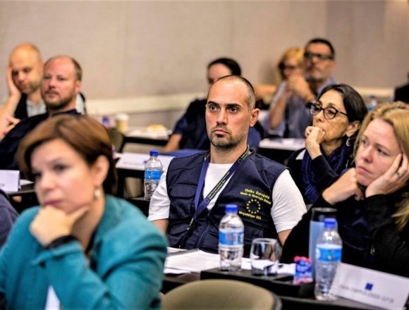 Eleições gerais: União Europeia destaca 32 observadores para todas as províncias