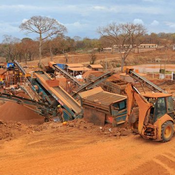 Recursos minerais moçambicanos despontam interesse dos investidores da Indonésia