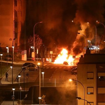 Assassínio de imigrante pela polícia deixa Lisboa em ambiente de “guerra” com direito a “cocktail molotov”