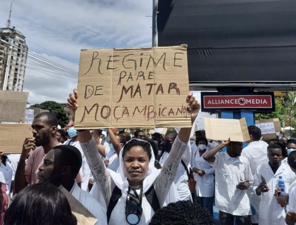 Moçambique pode ter perdido 2% do PIB em 10 dias de manifestações