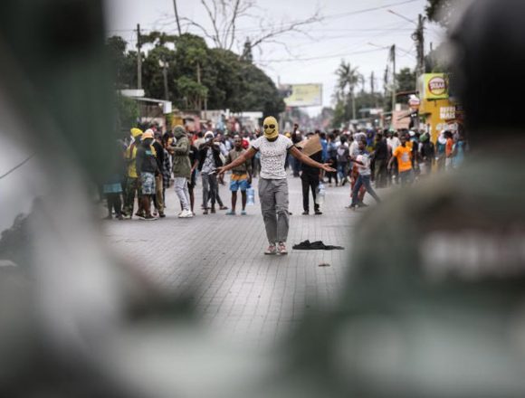 “Estado errou ao não garantir a defesa dos manifestantes, mas faltam provas dos crimes”