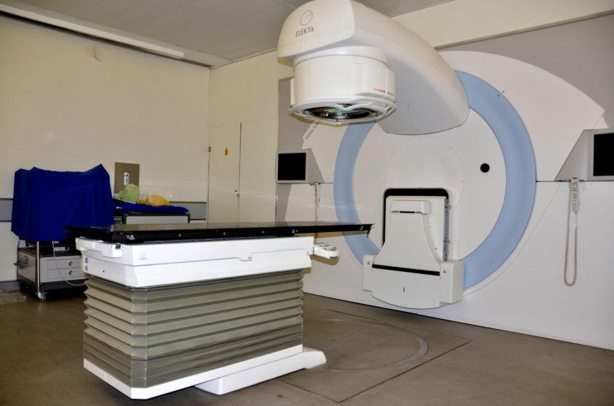 HCM: pacientes com cancro submetidos a tratamentos alternativos devido a avaria da máquina