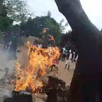 Manifestações/Chimoio: Mercado 38 em tumultos. Há vítimas mortais