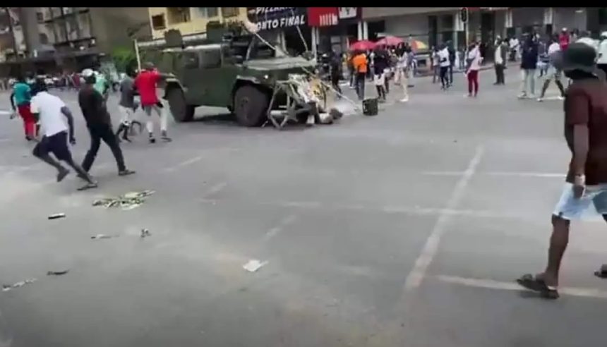 Manifestações: Jovem atropelada pelo blindado das FADM está fora de perigo