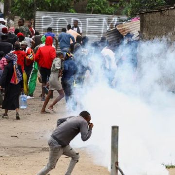 Moçambique perdeu 24,8 mil milhões de meticais em dez dias de manifestações