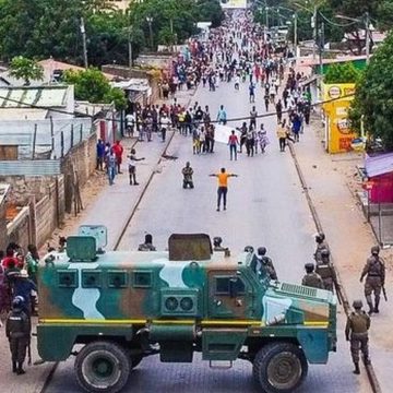 Nampula: Jornalistas atacados pela polícia durante cobertura das manifestações