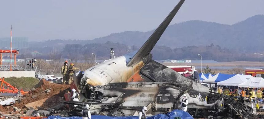 Pelo menos 170 pessoas morrem em queda de avião na Coreia do Sul