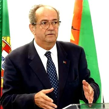 Portugal quer estreitar relações parlamentares com Moçambique