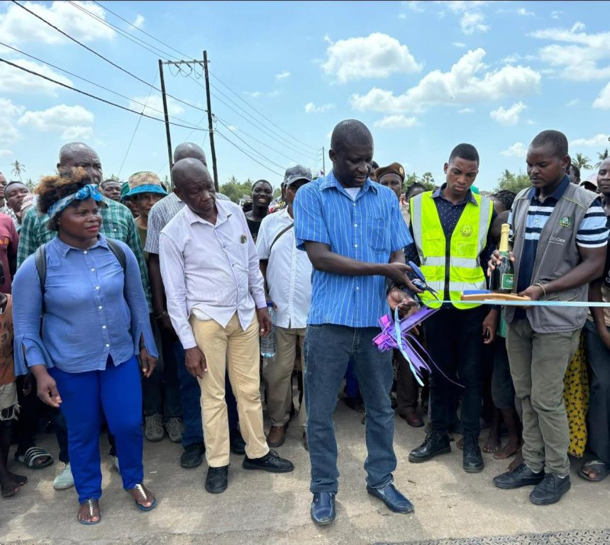 Manuel de Araújo inaugura três infraestruturas essenciais em Quelimane