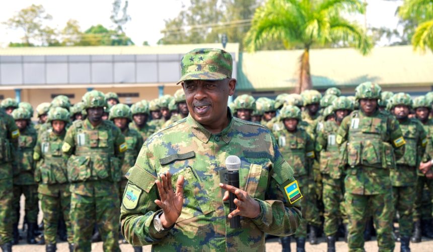 Ruanda reforça contingente militar em território moçambicano