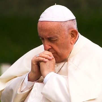 Papa Francisco admite que pode estar perto da morte