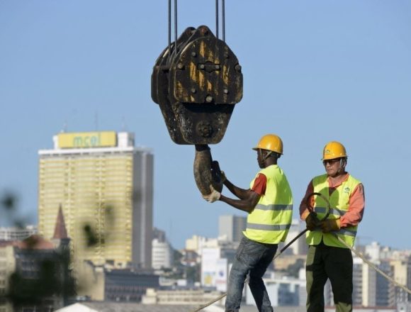 empresas moca Sector privado com o melhor desempenho dos últimos três anos – PMI