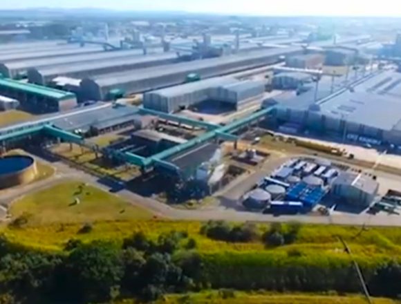 Moçambique busca “esforços” para evitar o encerramento da Mozal