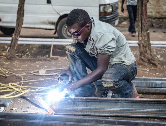 jovens industria empreendedorismo Moçambique acolhe a partir de hoje conferência africana sobre competitividade do sector manufactureiro