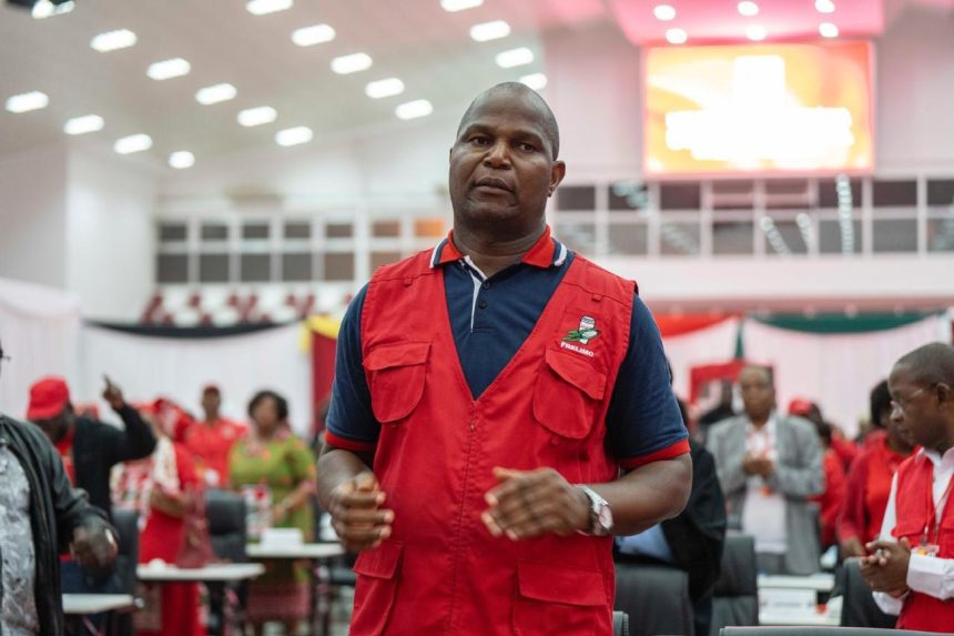 Daniel Chapo (15) Frelimo confirma Daniel Chapo como candidato para próximas eleições presidenciais de 2029