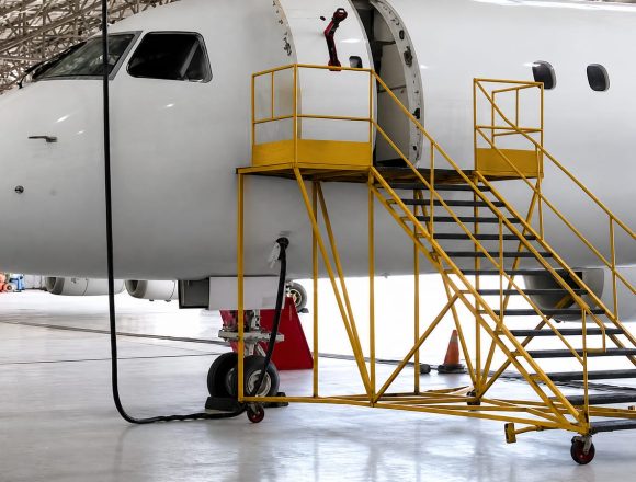 O embuste dos novos Embraer da LAM que já carregam quase duas décadas de desgaste na Europa
