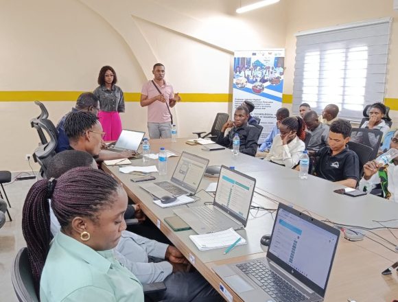 Sete startups avançam em programa de inovação digital em Nampula