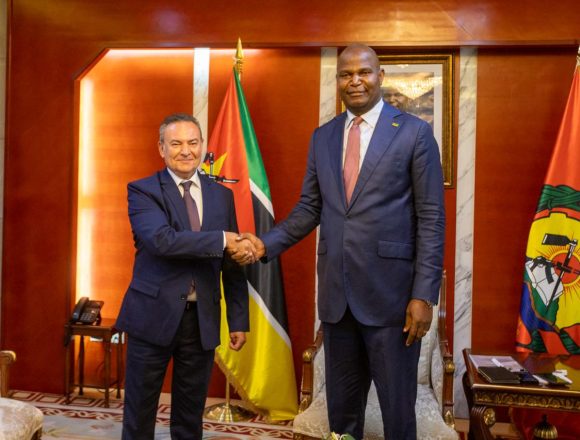 Grupo Cera Moçambique e Grupo Pamesa avançam em acordos de parcerias nas áreas de energia e formação desportiva