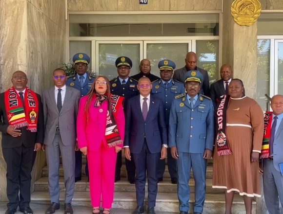 Ministério do Interior Moçambique e África do Sul reforçam patrulhamento conjunto na fronteira contra o crime organizado