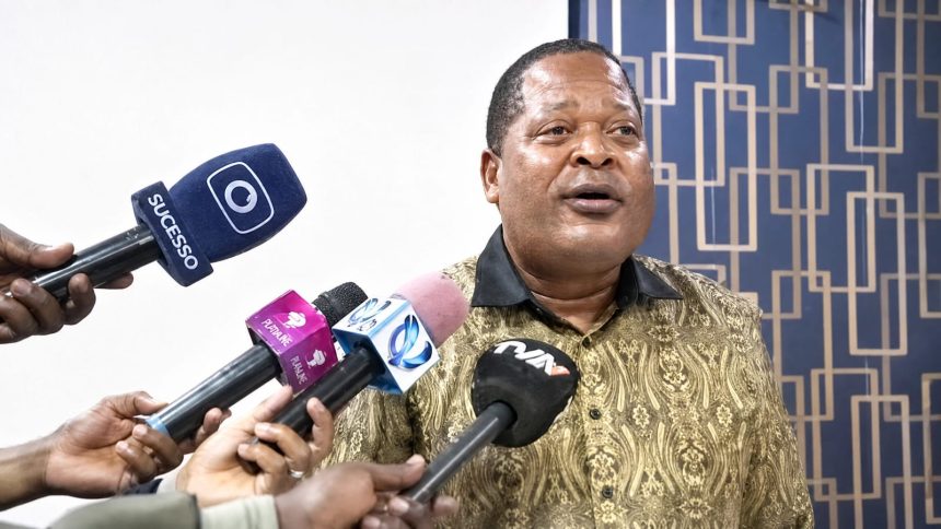 Salomão Muchanga chama CNE de Comissão Nacional do Engano e rejeita novas propostas eleitorais