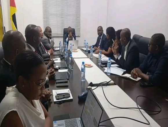 Lei de trabalho Trabalhadores de plataformas digitais em Moçambique ganham nova protecção na Lei do Trabalho