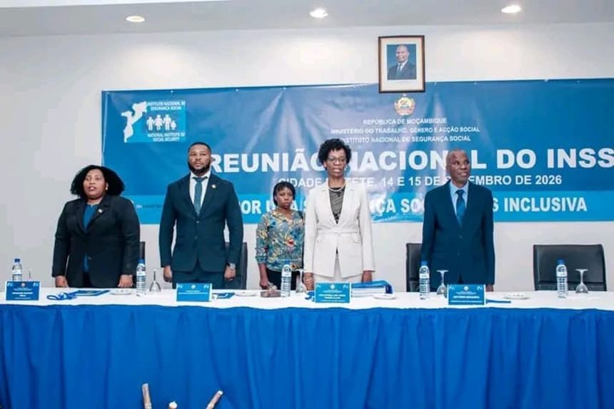 Desafios da economia informal marcam abertura da reunião nacional do INSS