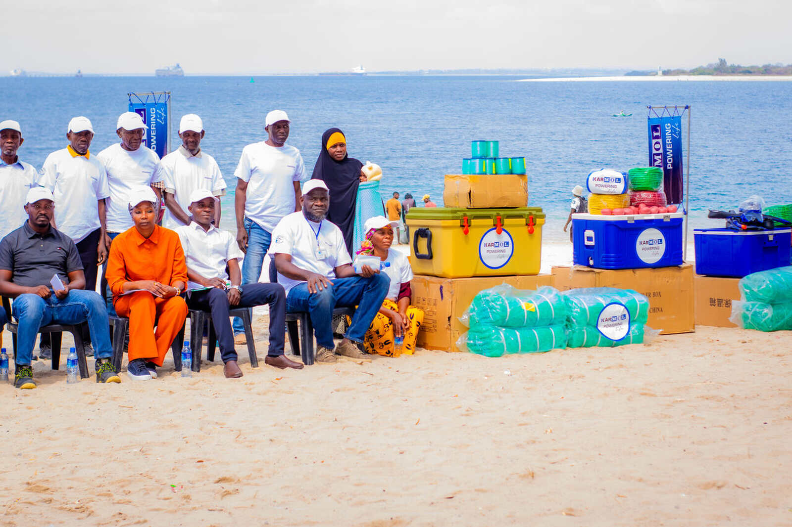 KARMOL reforça capacidade dos pescadores de Nacala com equipamentos de pesca