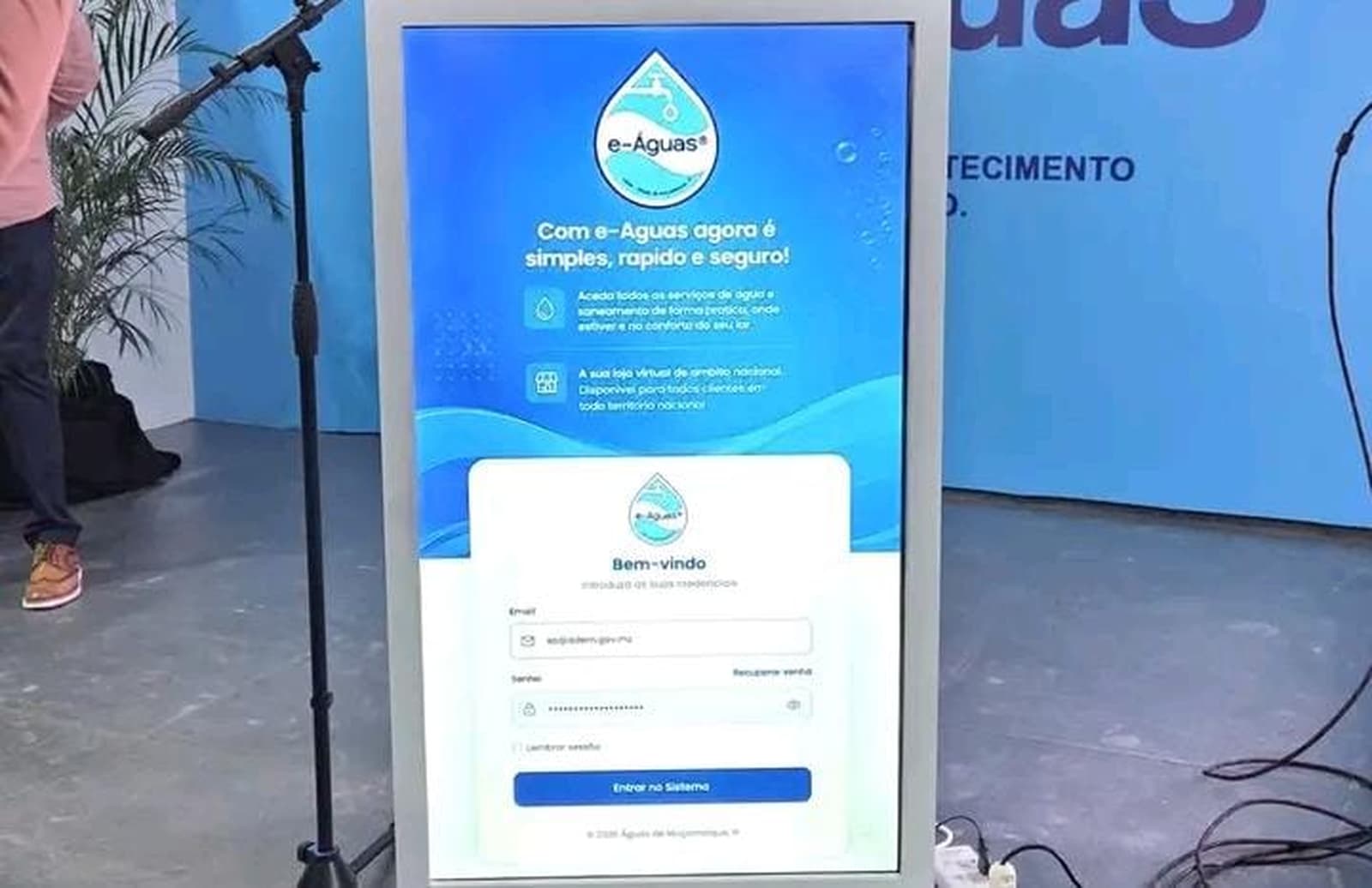 Consumidores moçambicanos passam a gerir consumo de água através do telemóvel