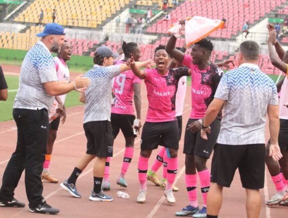 Black Bulls vence Taça CAF: Black Bulls vence e fica mais perto da fase de grupos