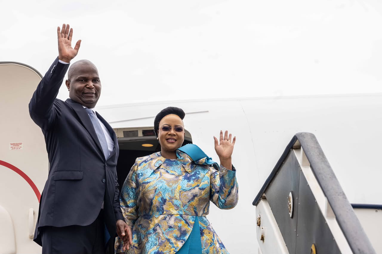 Governo terá gasto 260 mil dólares no aluguer de avião para viagem de Chapo ao Congo