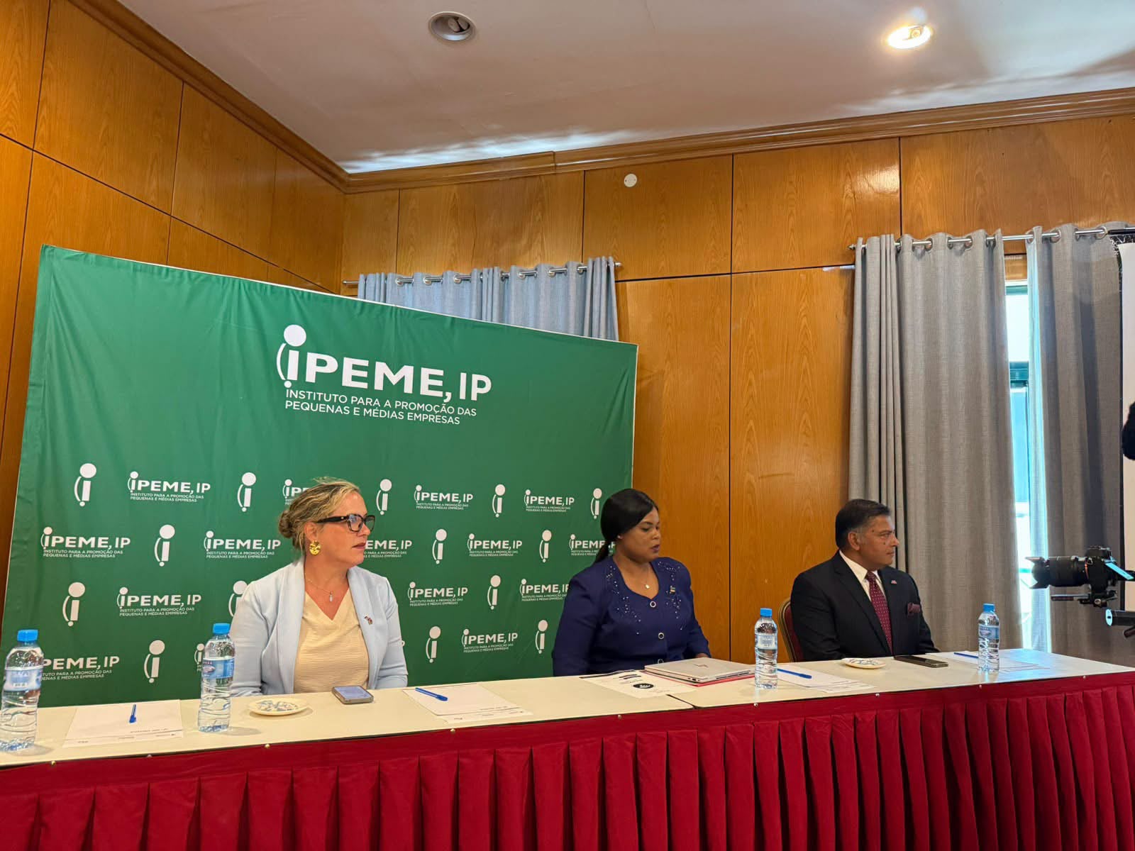 Canadá apoia 200 PME moçambicanas para o reforço da competitividade empresarial