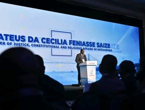 Mateus Saize Moçambique defende cooperação judiciária internacional baseada no respeito pela soberania dos Estados